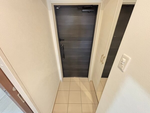 玄関(別号室イメージ)