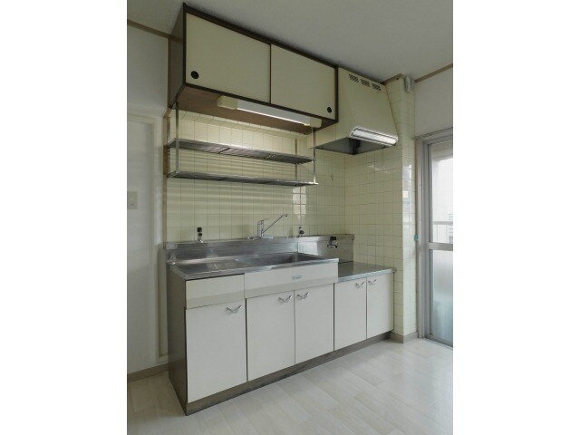 物件内観写真3　(別号室イメージ)