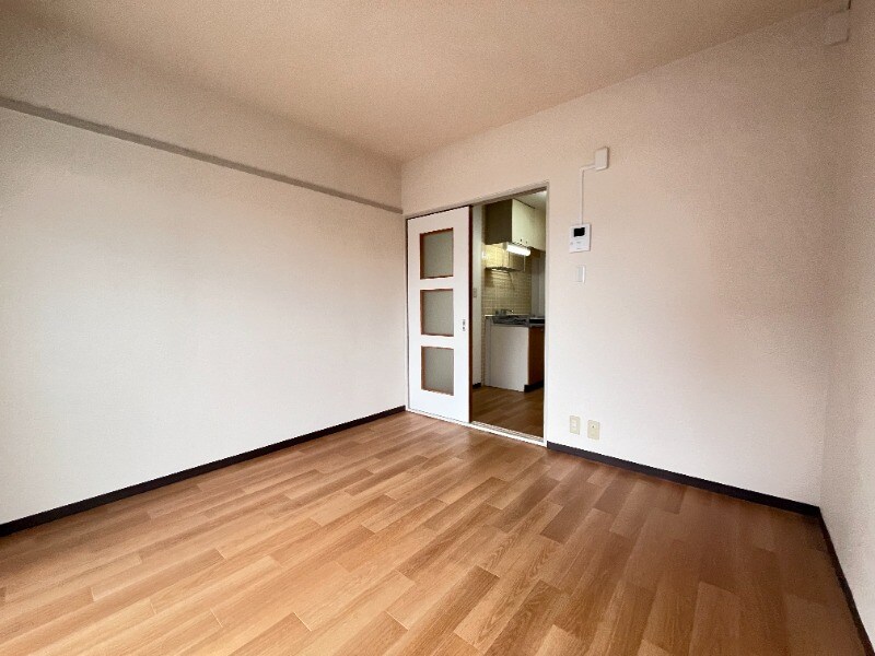 物件内観写真3　(別号室イメージ)