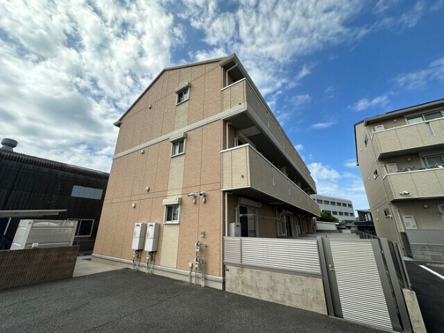 物件外観写真1　(外観)