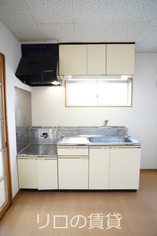 物件内観写真3　(別部屋写真)