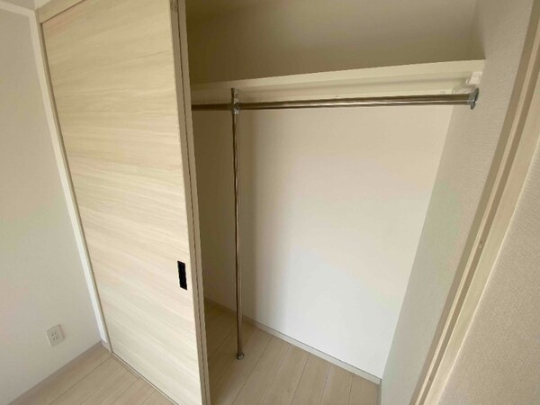 収納(同物件別部屋写真)