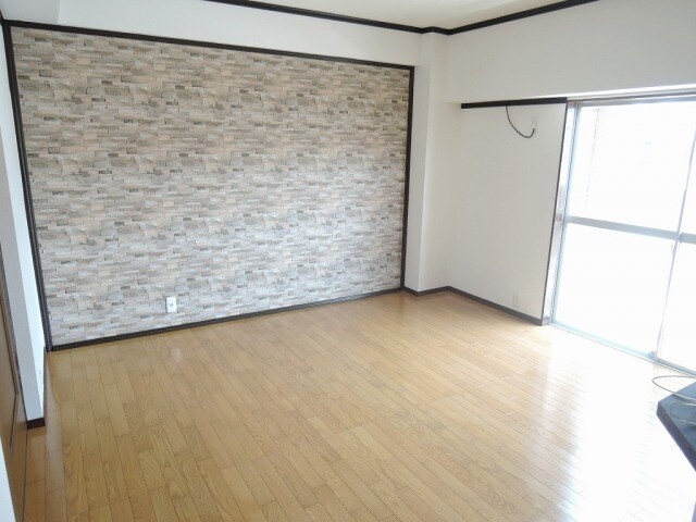 物件内観写真3　(別号室)