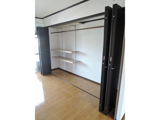 物件内観写真8　(別号室)