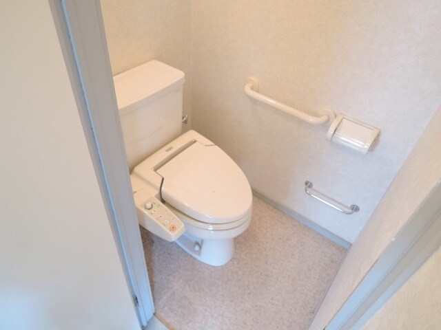 物件内観写真10　(別号室)