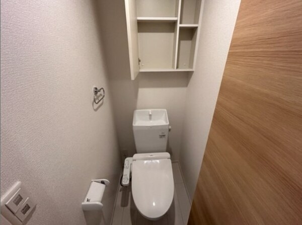 トイレ(同メーカーイメージ)