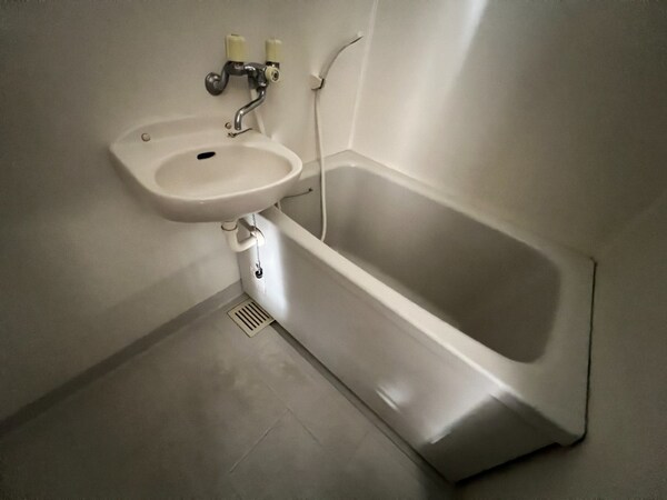 バス／シャワールーム等(別号室イメージ)