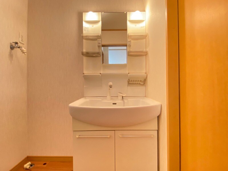 物件内観写真9　(別号室)