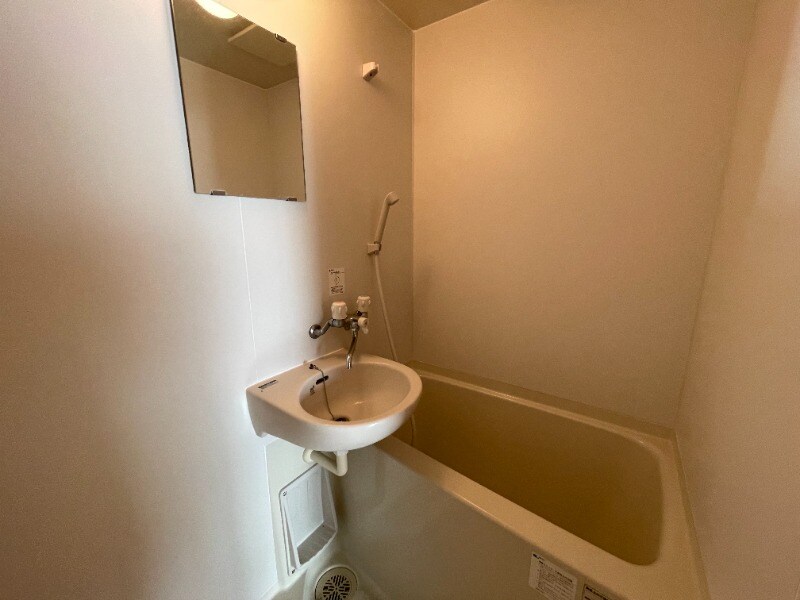 物件内観写真5　(別号室イメージ)