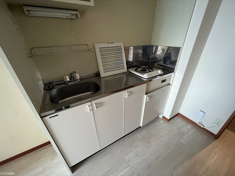 物件内観写真3　(別号室)