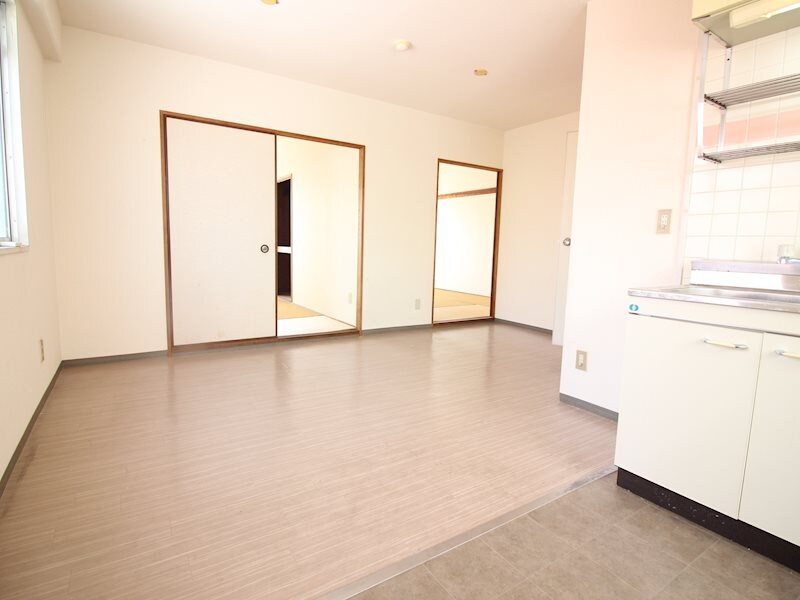 物件内観写真4　(別号室イメージ)