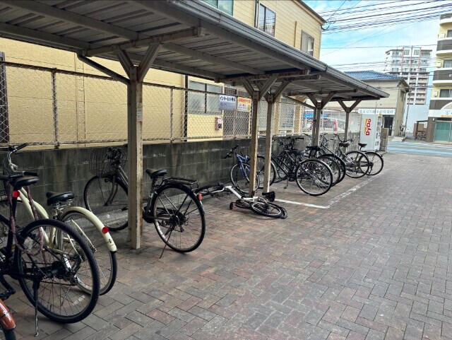 物件外観写真3　(駐車場)