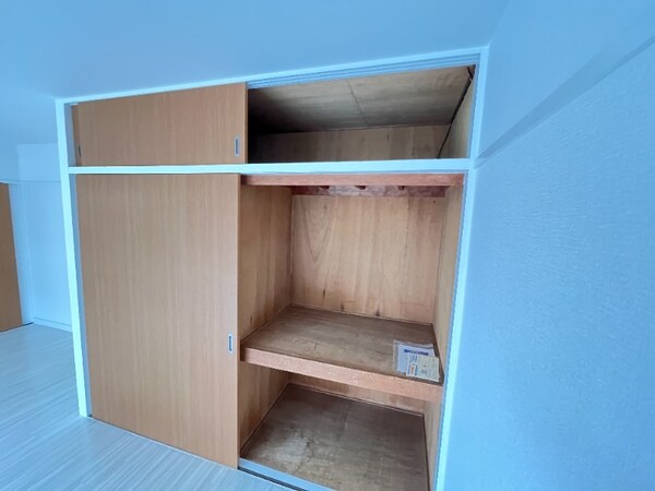 収納(別号室)