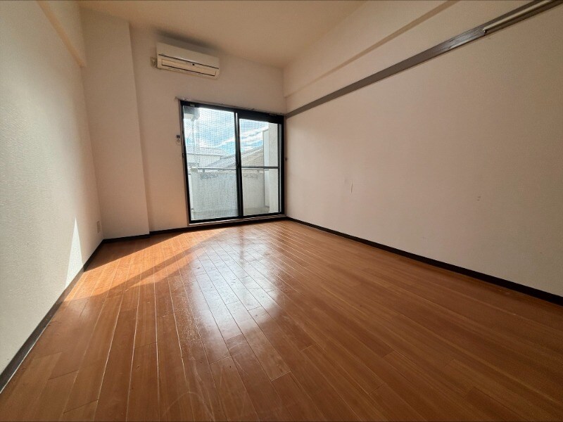 物件内観写真5　(同物件別部屋写真)