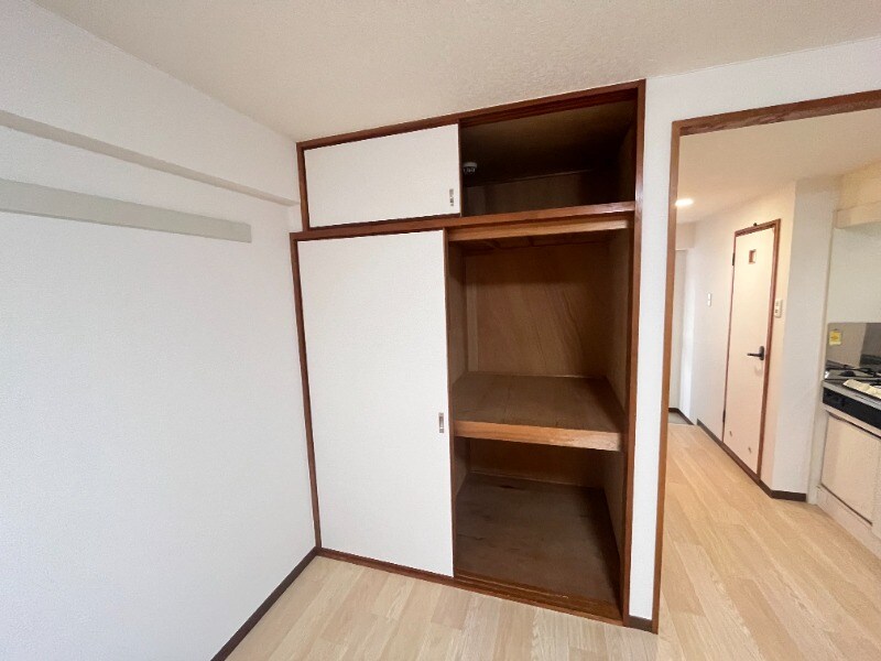 物件内観写真12　(別号室イメージ)