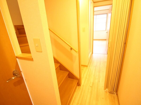 玄関(別号室イメージ)