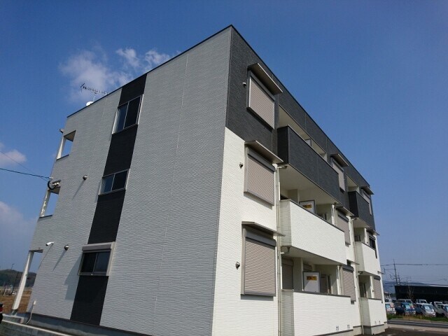 物件外観写真1　(外観)