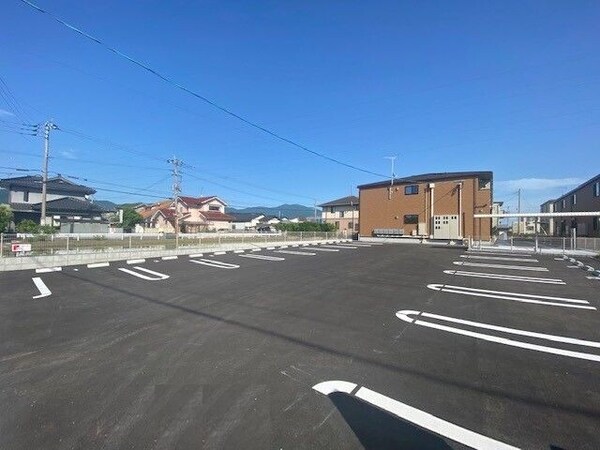 駐車場(駐車場)