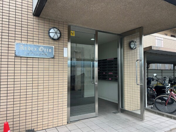 エントランス(エントランス)