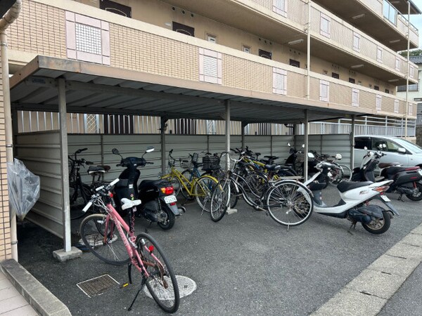 駐車場(駐車場)