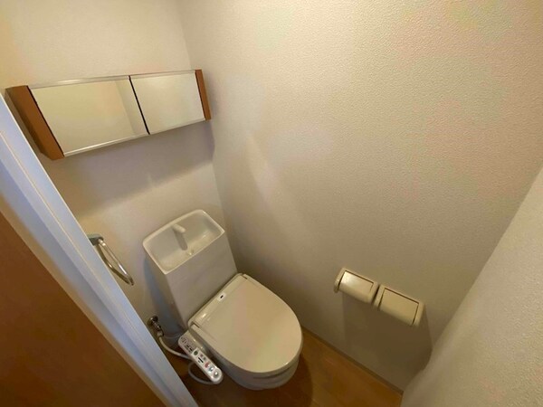 トイレ(別号室イメージ)