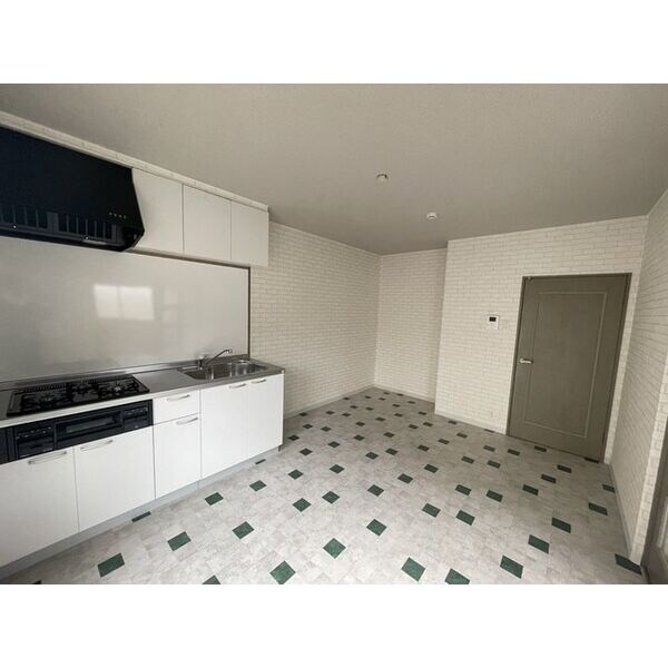 物件内観写真4　(別号室)