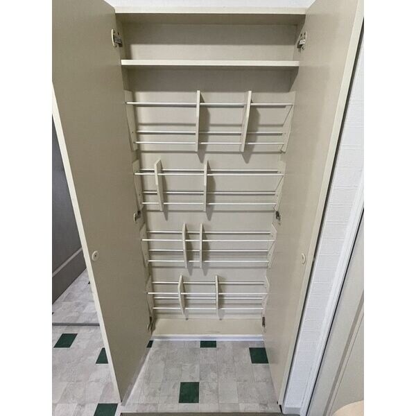 物件内観写真9　(別号室)