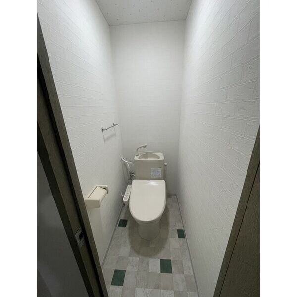 トイレ(別号室)
