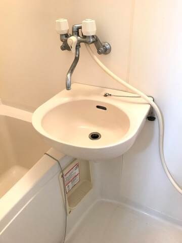 物件内観写真10　(別号室)