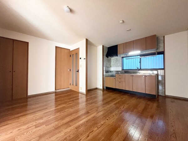 居室・リビング(別号室)