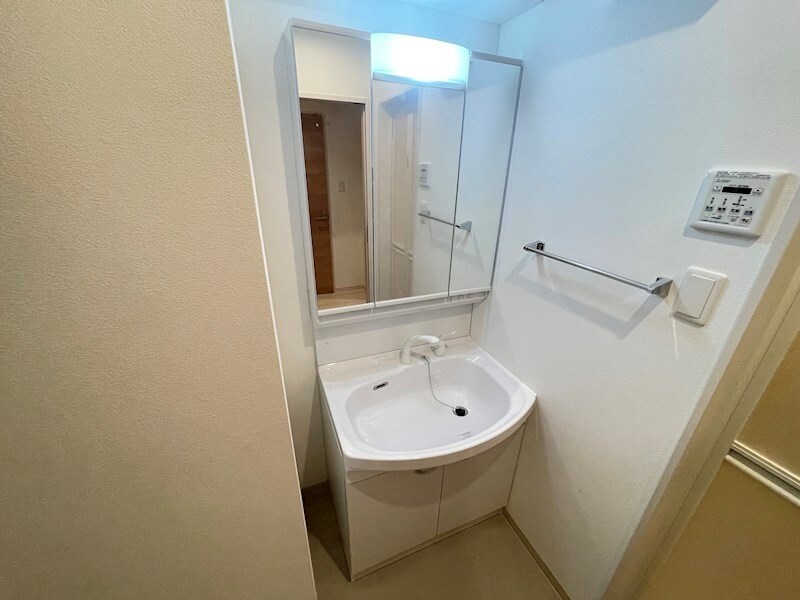 物件内観写真9　(同物件別部屋写真)