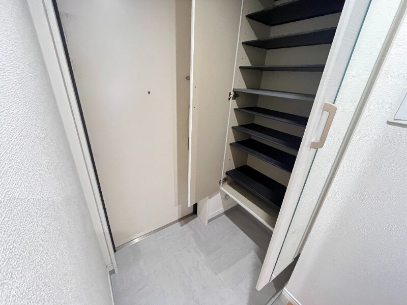 物件内観写真2　(別号室イメージ)