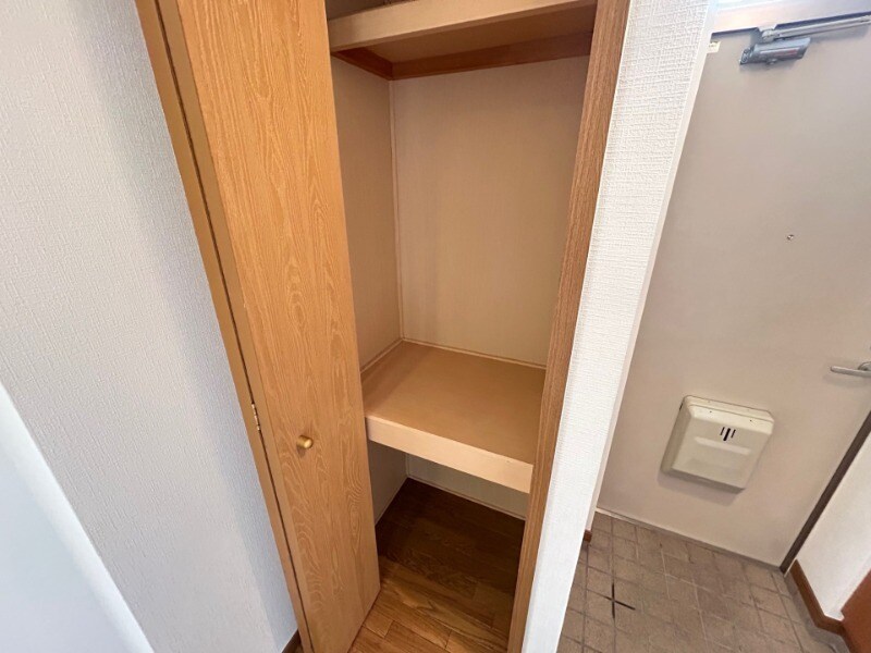 物件内観写真8　(同物件別部屋イメージ)