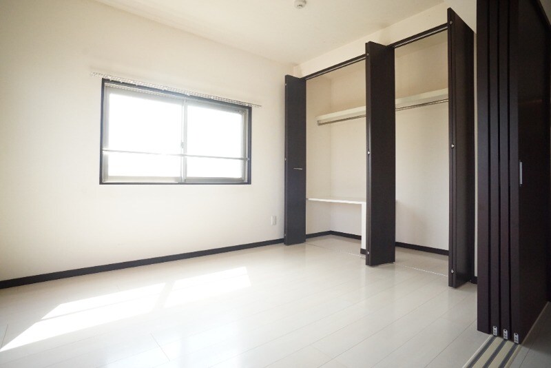 物件内観写真5　(別号室イメージ)