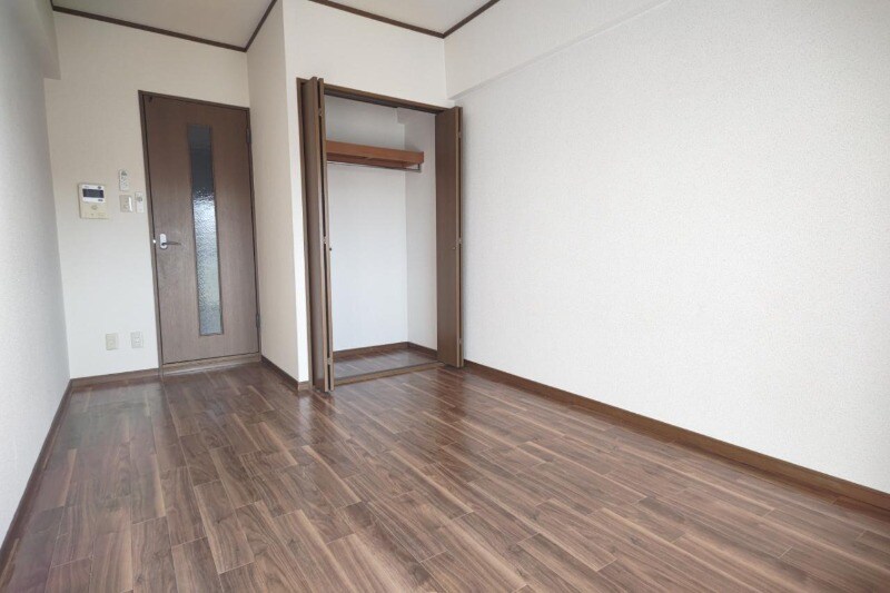 物件内観写真3　(別号室イメージ)