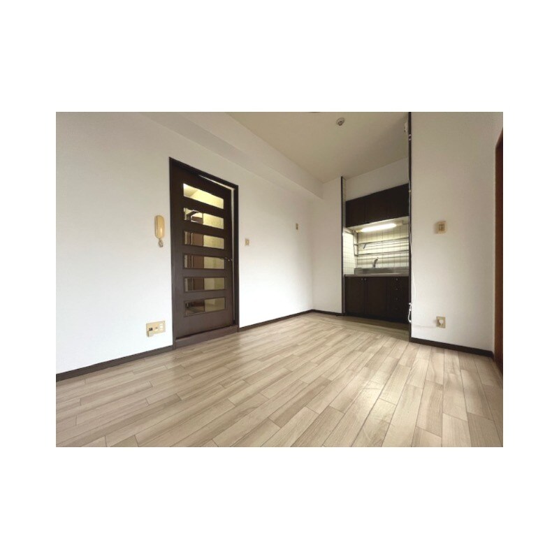 物件内観写真6　(写真は現状を優先します。)