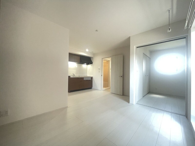 物件内観写真16　(同型タイプ)