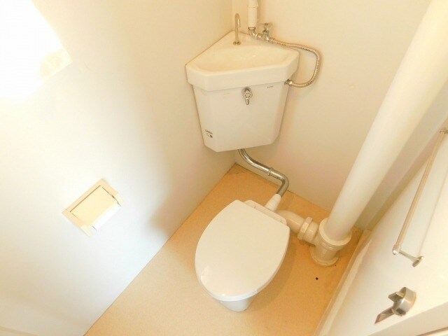 物件内観写真10　(別号室)