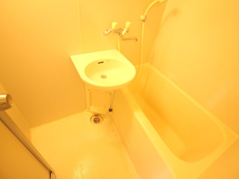 物件内観写真5　(別号室イメージ)