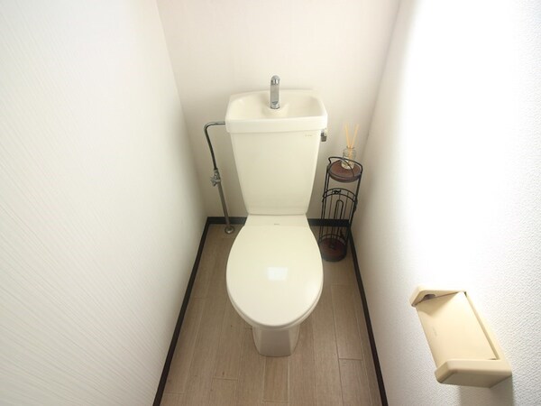 トイレ(別号室イメージ)