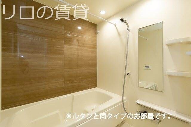 物件内観写真5　(同型イメージ)