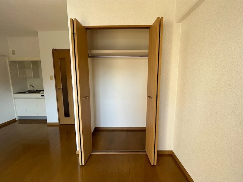 物件内観写真8　(別号室イメージ)