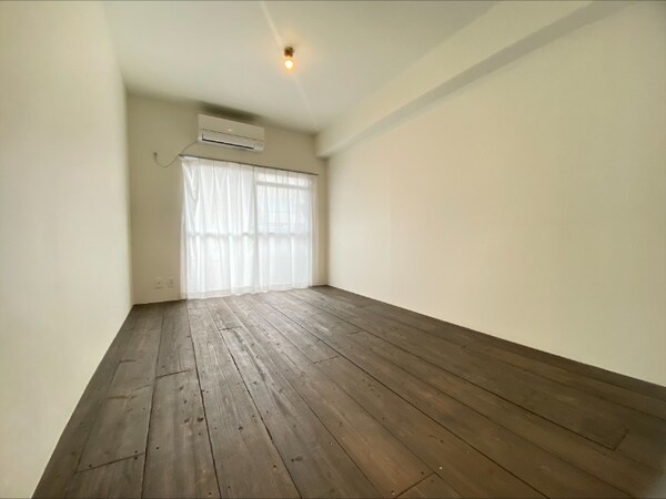 居室・リビング(別号室イメージ)