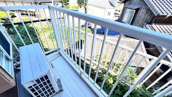 バルコニー(写真は現状を優先します。)