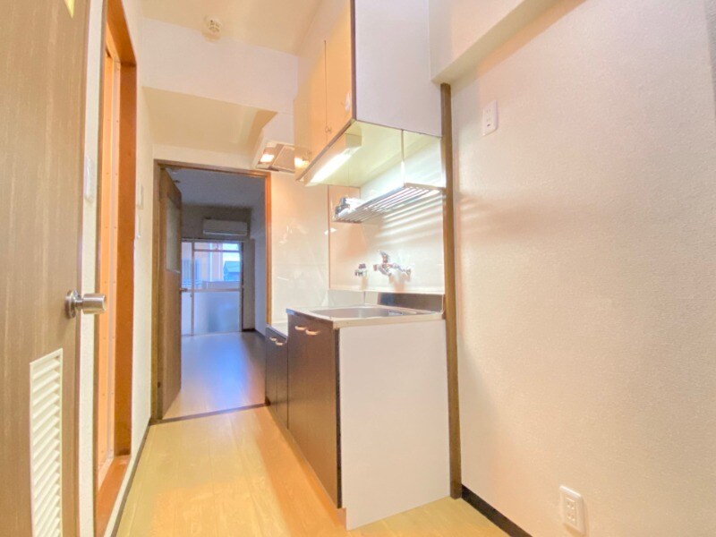 物件内観写真2　(別号室イメージ)