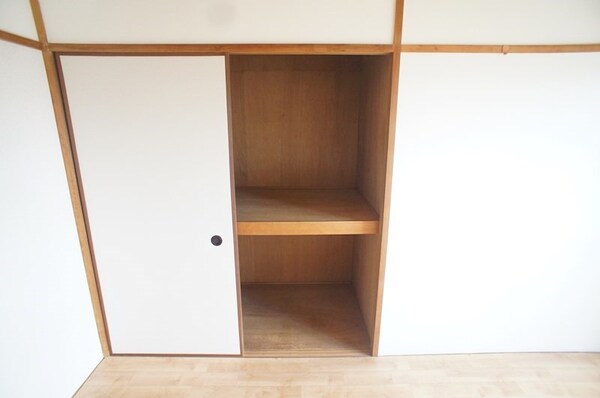 収納(同物件別部屋イメージ)