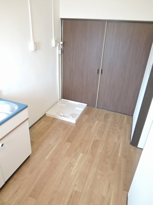 物件内観写真5　(別号室)