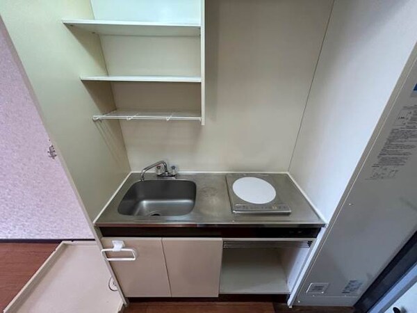キッチン(同物件別部屋イメージ)