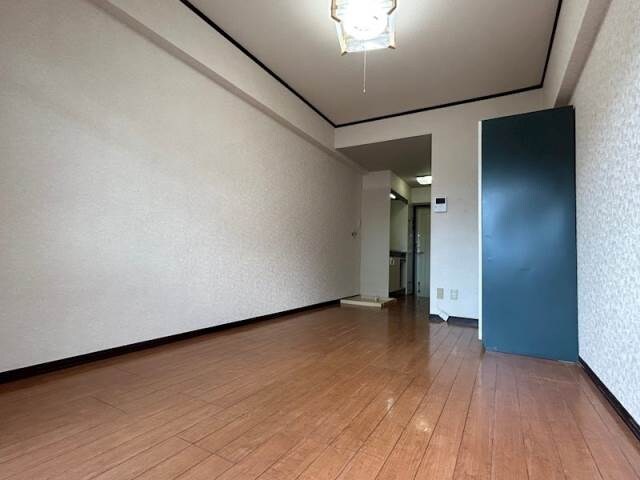 物件内観写真6　(同物件別部屋イメージ)