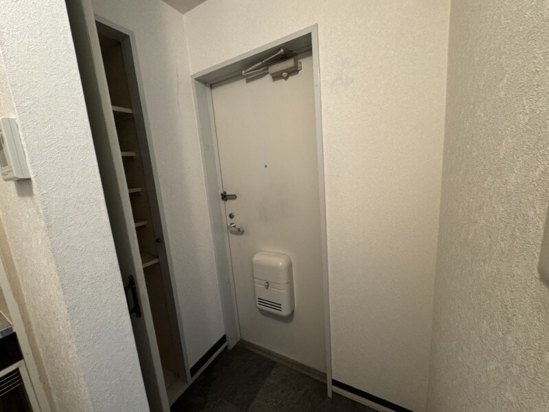 物件内観写真2　(別号室イメージ)